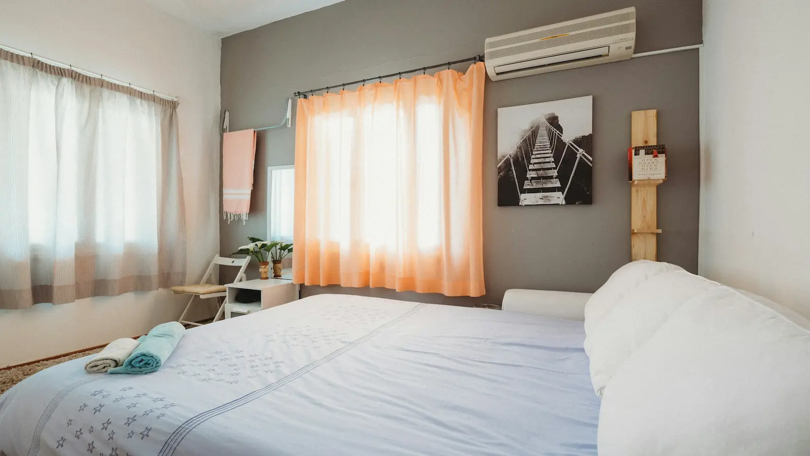 CloudLodge hotel management system preview